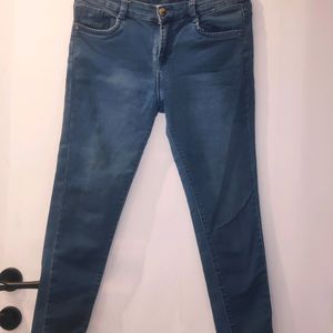 Blue jeans for women