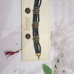 Aesthetic Desi Black Flower Necklace With Earrin