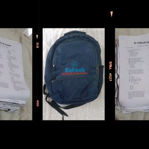 Combo Aakash Institute Bag & Neet Test Papers