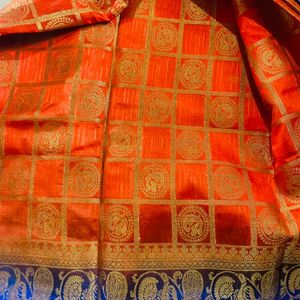 Pattu Saree Contrast Border