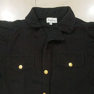 Black Hlaf Sleeve Golden Button Jacket