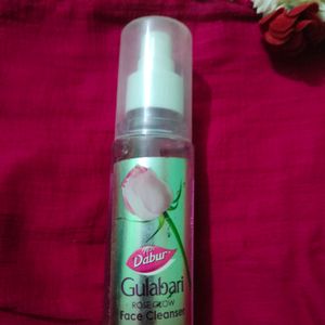 Gulabari Rose Glow Face Cleanser