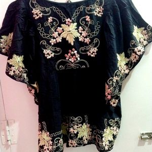 Women Black Floral Print Top