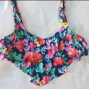 Very Stylish Bralette Cum Crop Top