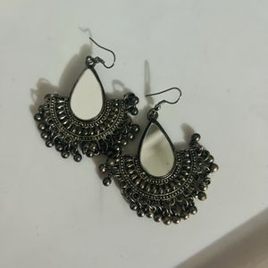 Silver Jhumkies