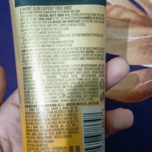 Lakme 9to5 Sunexpert Tint Hint Sunscreen SPF 50