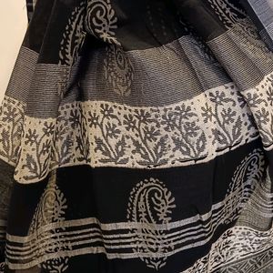 Black And White Linen Saree