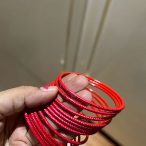 2/6 Red Metal Bangles 12 Pcs