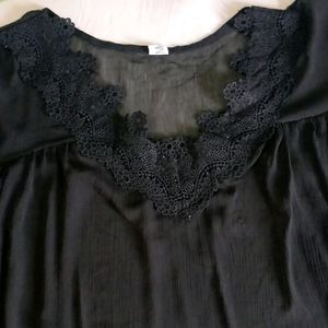 M&TCape Top( Black)