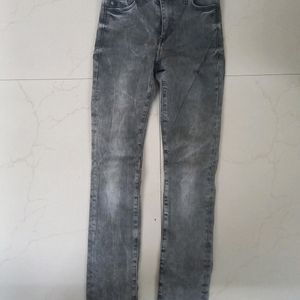 H&M Skinny Jeans