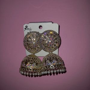 White Jhumka