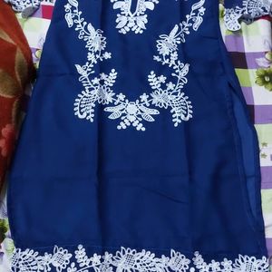 WOMEN Kurta Set +Freebies