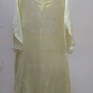 Women Light yellow Embroided Kurta