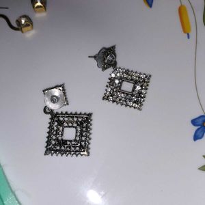 Combo Of Bow And Earrings