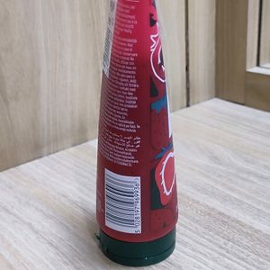 The Body Shop Strawberry Shower Gel & Scrub