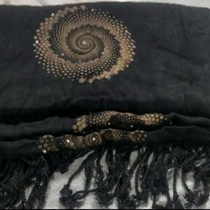 Black Stole For Women Or Teenagers