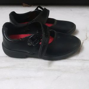 Girl's School Footwear Age 3-4