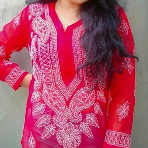 Red Kurti