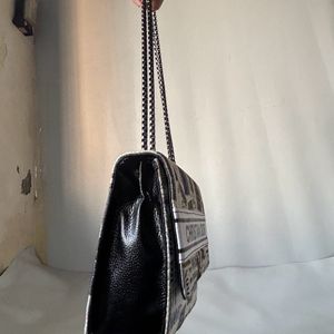 Sling bag for women Cross body Ladies purse