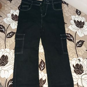 Contrast Stitched Cargo Jeans