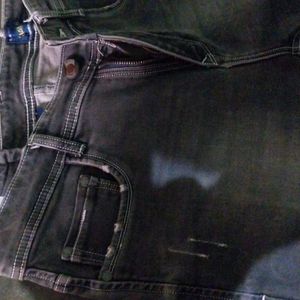 I Am Selling Branded Jeans