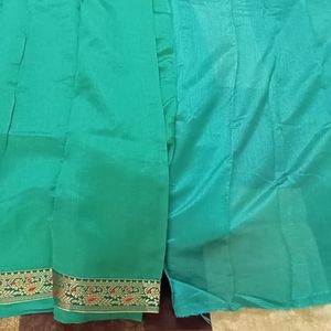 Green Saree With Attached Blouse Piece