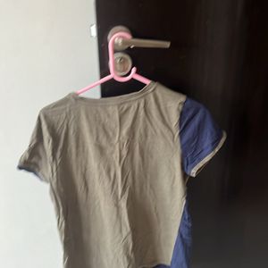 Girls T-shirt