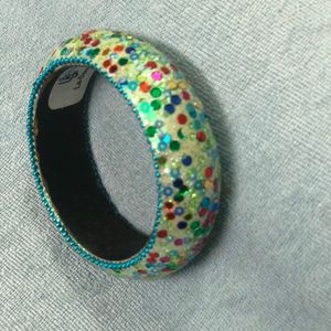 Fashionable Bangle