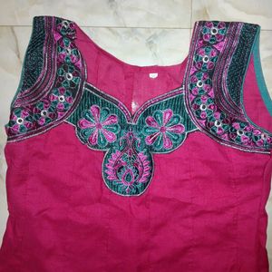 Embroidered Anarkali Kurta