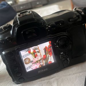 Nikon D200 Camera Fully Working