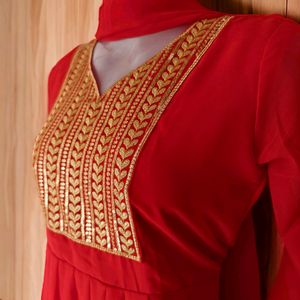 New Embroidered Kurta With Dupatta