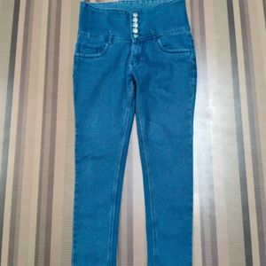 V-64 Size-30 Slim Fit Women Denim Jeans