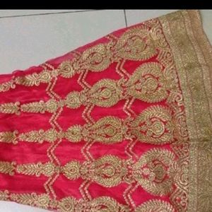 Classy Lehanga Make Offer