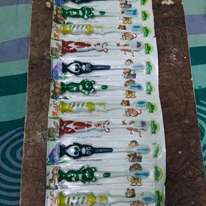 Junior Tooth Brushes Set Of 12