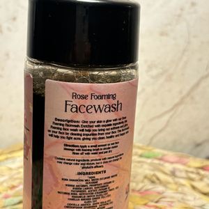 Rose Foaming Facewash