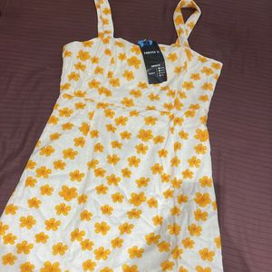 Forever 21 New Cute Floral Summer Dress With Tag