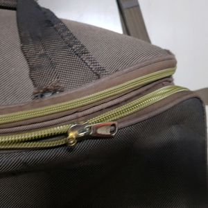 Strong Trolly Bag With Miner Flaws