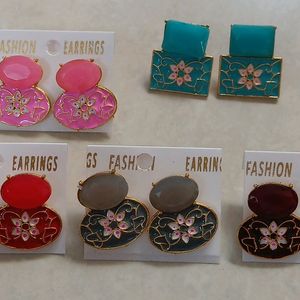 5 Earrings Combo Set