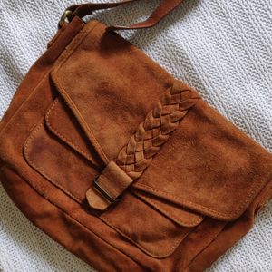 SHOULDER BAG/SLING BAG