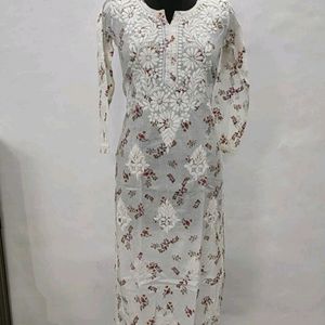 Ladies Cotton Chikankari Kurti