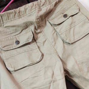 Cream Colour Joggers With Double Pocket