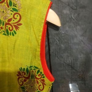 Green SleeveLess Kurta  Has Sleeve Inside