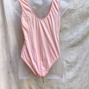 CUTE PEACH BODYSUIT