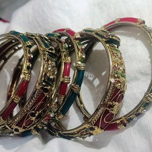 Red & Green Antique Style Metal Bangles