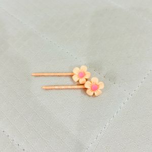 Flower Bobby Pin Sets @ ₹49/pair