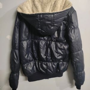 Tibbati Market . Jacket