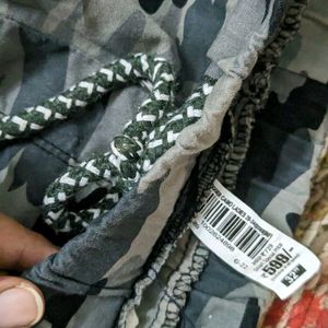 Unisex Joggers Army Type Print Like New For