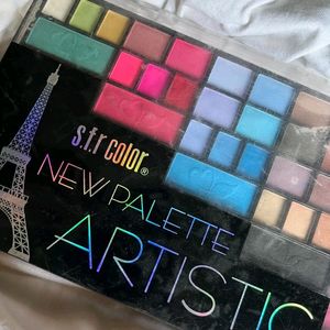 Beautiful 61 Shades Eyeshadow Palet