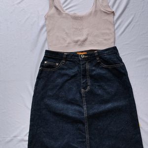 Knees Length Denim Skirt