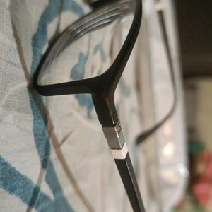 Weightless Specs Frame